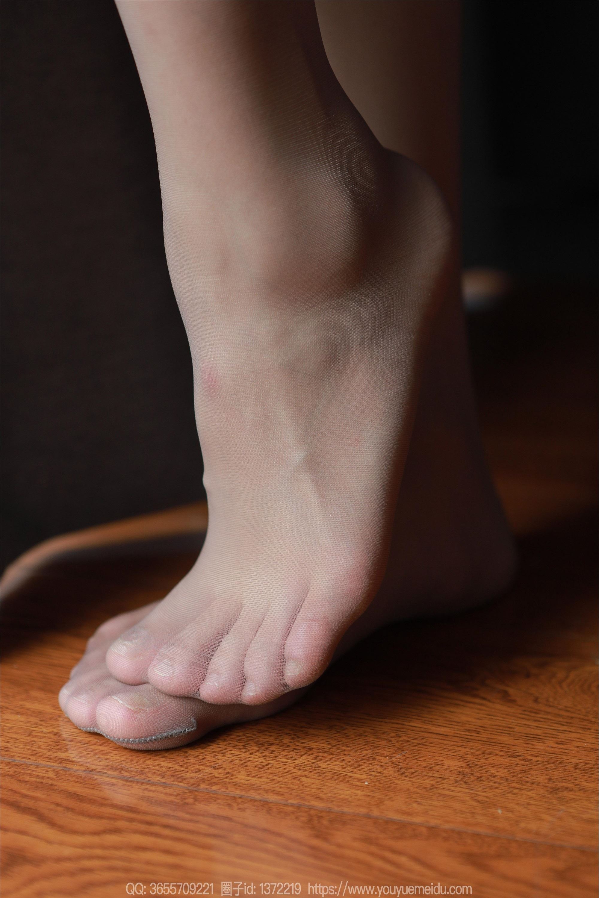 IESS异思趣向  2023.10.12 丝享家 1557 小婕《花样年华》